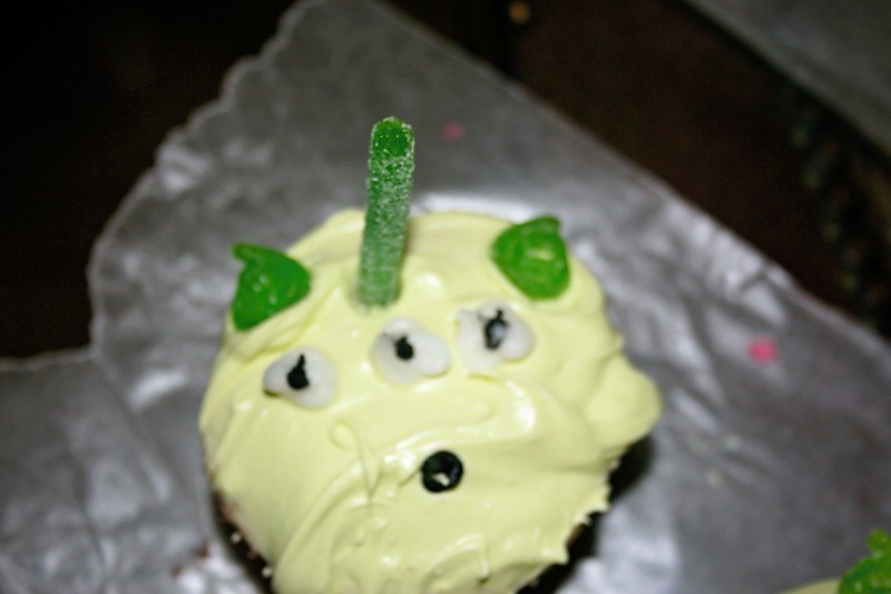 Toystory, Cupcakes, Cookies and even More Cupcakes-3